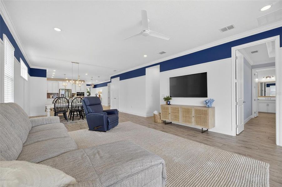 Furnished interior view inside a new home in , Apollo Beach (Image 37).