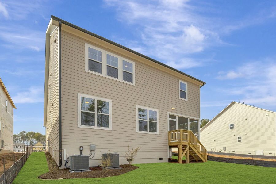 Side Exterior Side Exterior