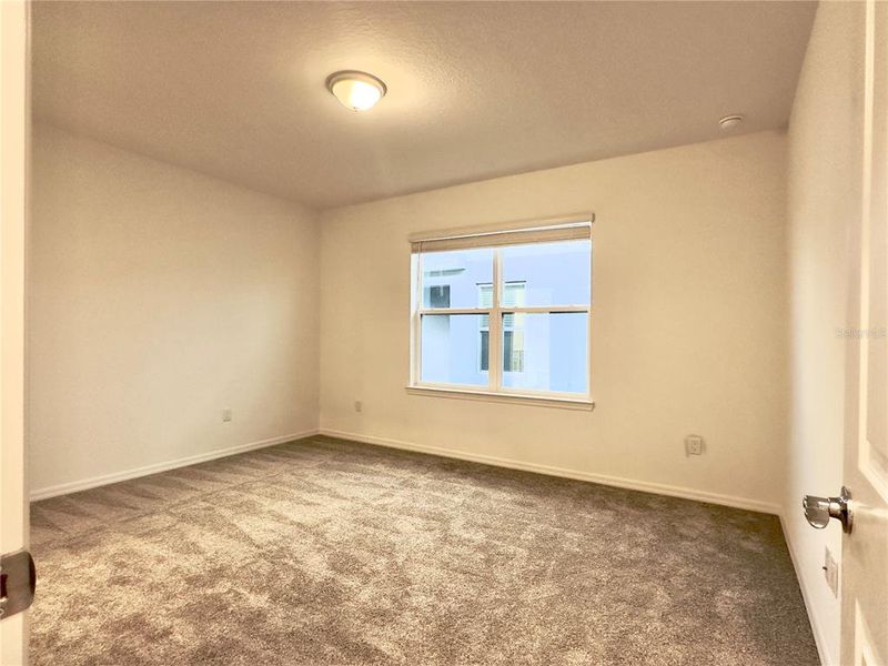 Spacious, unfurnished interior of a new home in Parkside Trails, Clermont (Image 19).