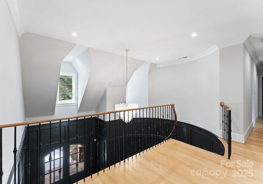 Image 35 of a home in .