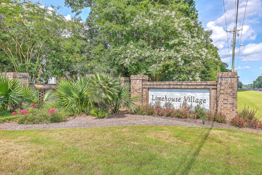 Image 38 of a home in Limehouse Village: Arbor Series. Image 38 of a home in Limehouse Village: Arbor Series.