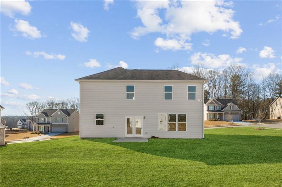 Exterior details and patio area of a home in Highland Park, Stonecrest (Image 4).