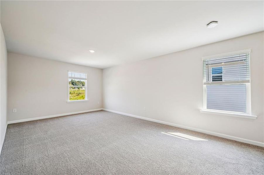 Spacious, unfurnished interior of a new home in Preserve at Mountain Creek, Pendergrass (Image 32).