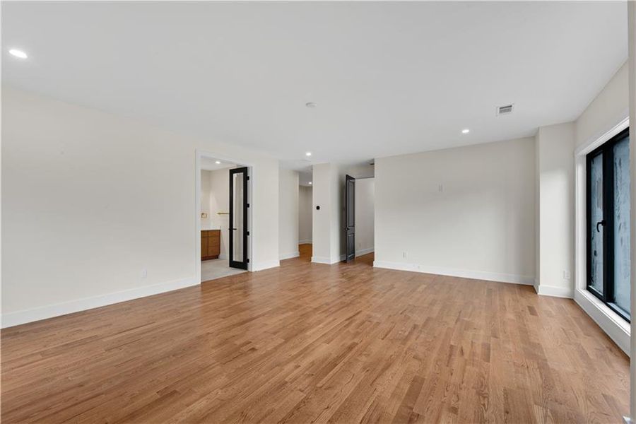 Spacious, unfurnished interior of a new home in , Marietta (Image 48). Spacious, unfurnished interior of a new home in , Marietta (Image 48).
