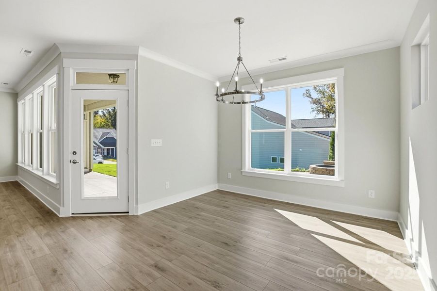 Spacious, unfurnished interior of a new home in Rone Creek, Waxhaw (Image 28).