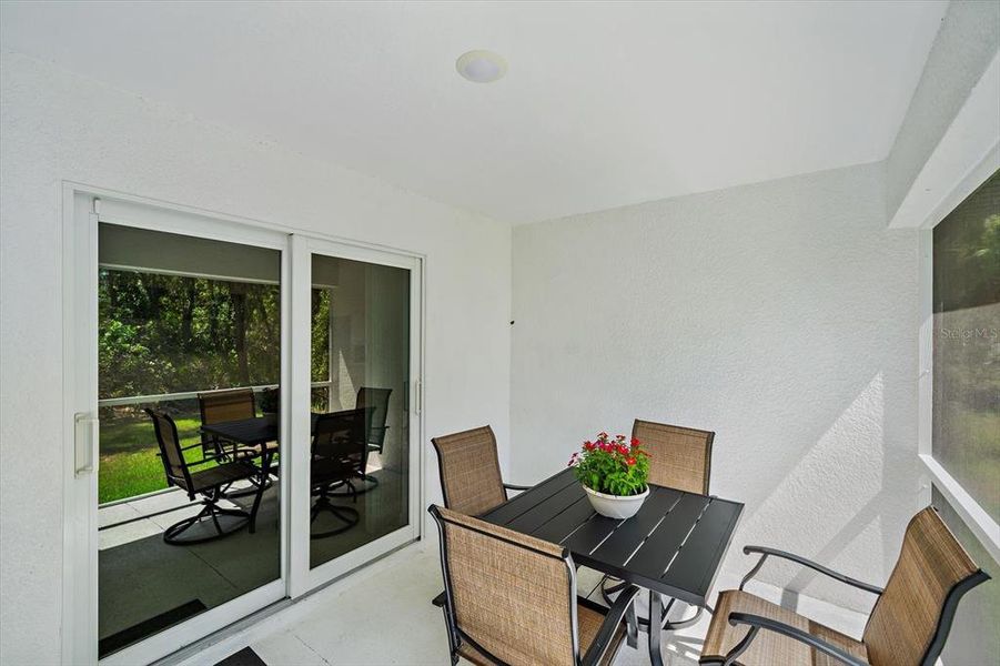 Exterior details and patio area of a home in , Port Charlotte (Image 25).