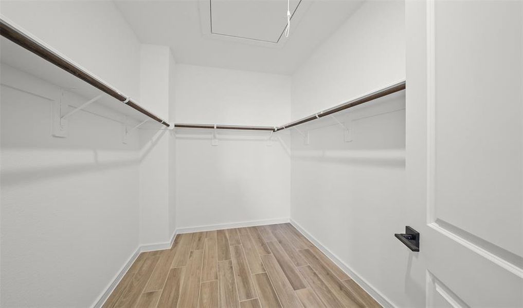 Large primary walk-in closet