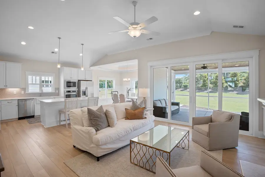 Representative furnished interior of a home built from the Claremont by Bill Clark Homes in Sidbury Landing, Wilmington (Image 5).