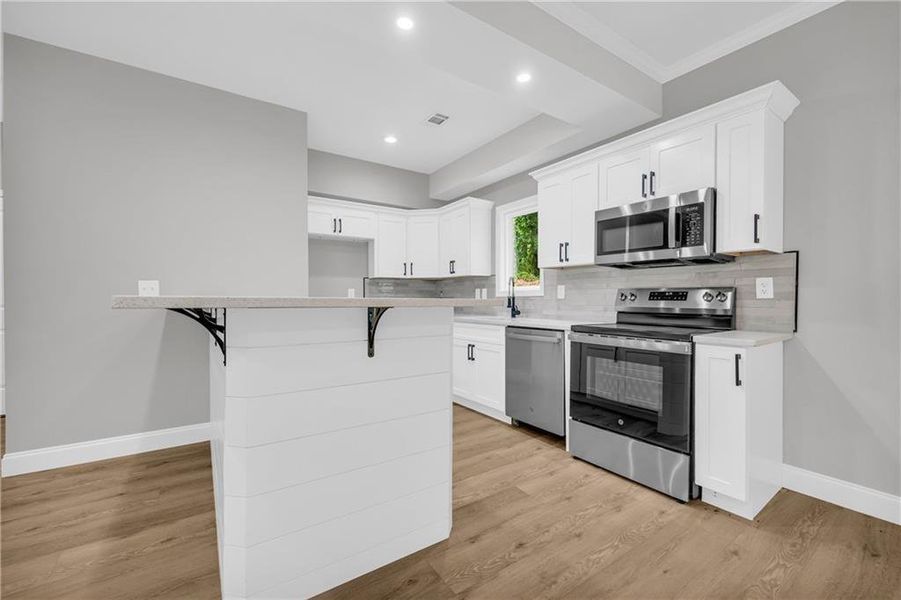 Furnished interior view inside a new home in , Franklin Springs (Image 9).