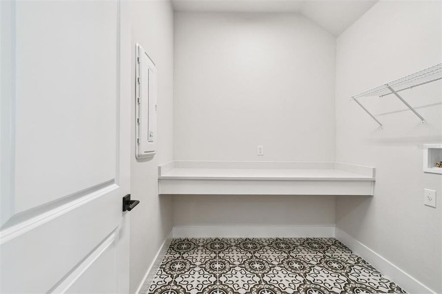 Spacious, unfurnished interior of a new home in Emerald Landing at Waterside at Lakewood Ranch – Lake Series, Sarasota (Image 24).