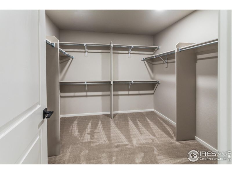 MASTER BEDROOM WALK IN CLOSET