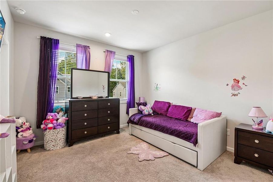 Furnished interior view inside a new home in Pine Mountain Park, Kennesaw (Image 26).