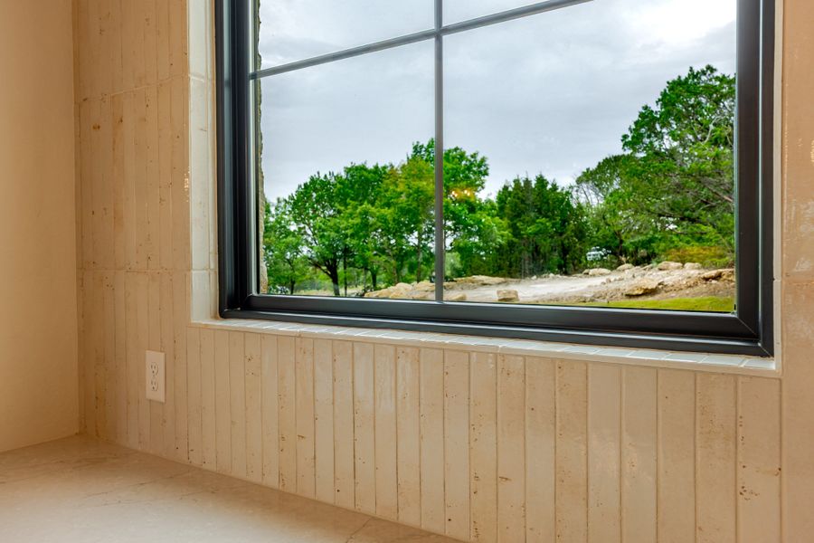 Image 42 of a home in Eagles Bluff.