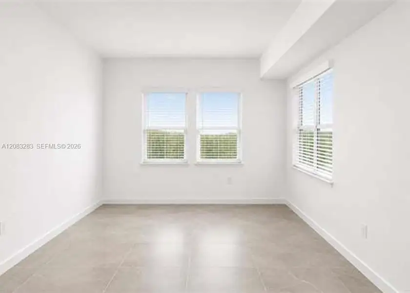 Spacious, unfurnished interior of a new home in , Ave Maria (Image 11).