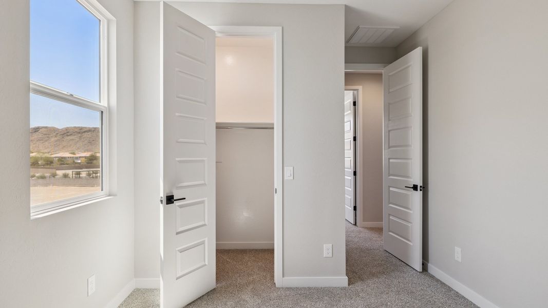 Spacious, unfurnished interior of a new home in Upper Canyon, Phoenix (Image 32).