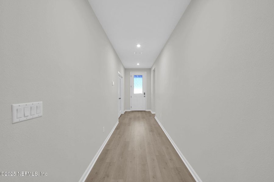 Spacious, unfurnished interior of a new home in Landing at Olde Florida, St. Augustine (Image 28).