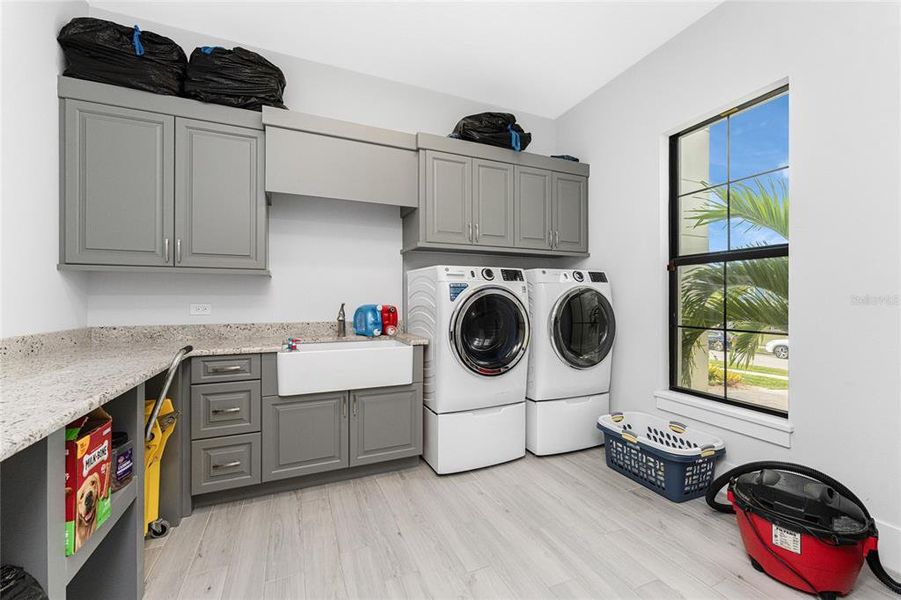 Furnished interior view inside a new home in , Port Charlotte (Image 42).