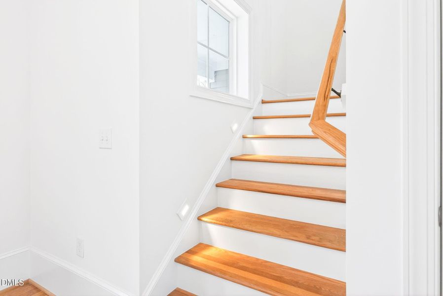 11-web-or-mls-7829 Penny Road (43 of 59) 11-web-or-mls-7829 Penny Road (43 of 59)