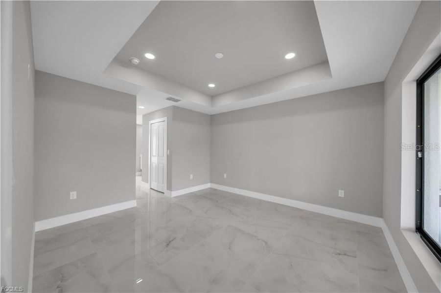 Spacious, unfurnished interior of a new home in , Lehigh Acres (Image 23). Spacious, unfurnished interior of a new home in , Lehigh Acres (Image 23).