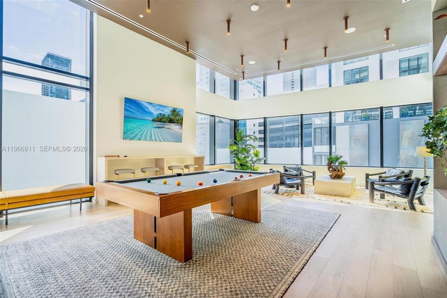 Community amenities in , Miami (Image 55).