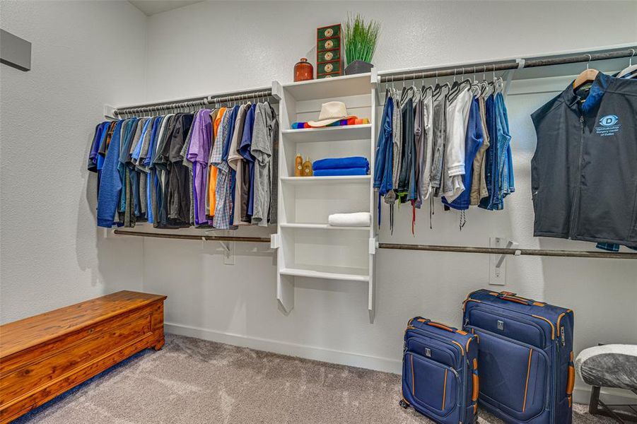 Furnished interior view inside a new home in , Lavon (Image 4).