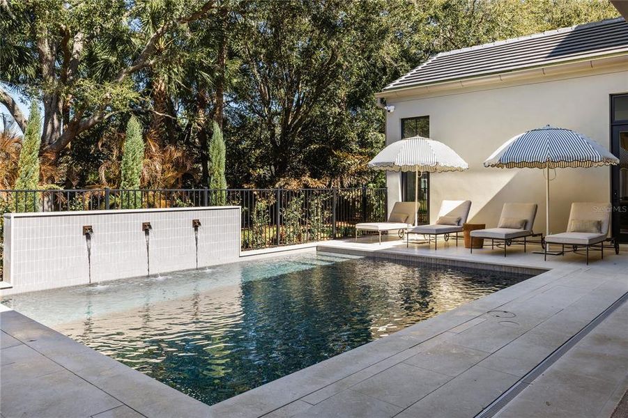 Exterior details and patio area of a home in , Windermere (Image 37).