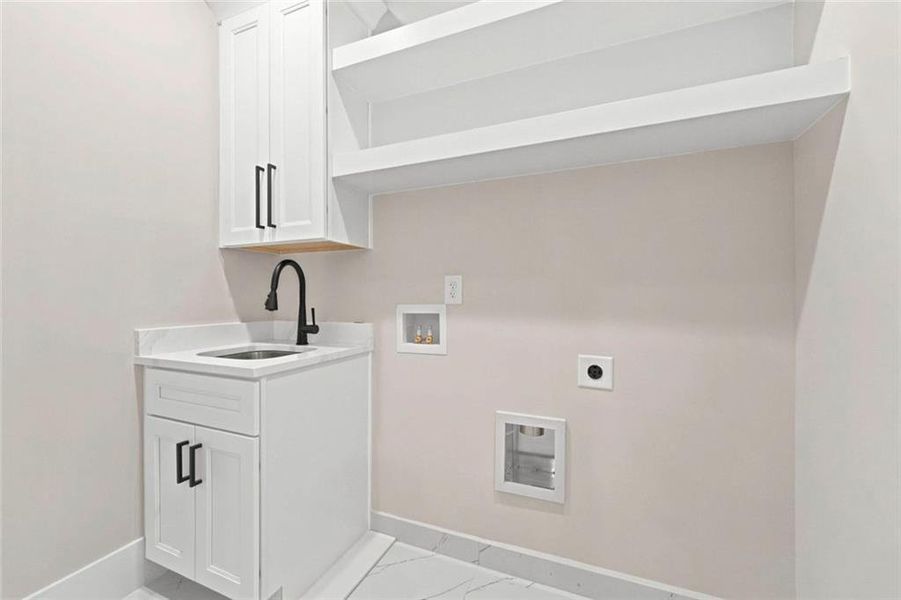Image 81 of a home in .