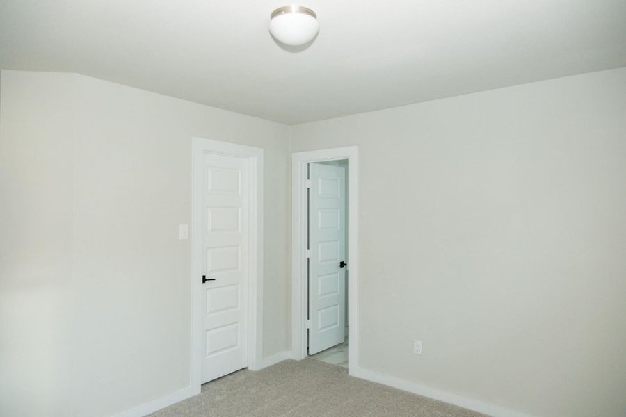 Spacious, unfurnished interior of a new home in , Conroe (Image 18). Spacious, unfurnished interior of a new home in , Conroe (Image 18).