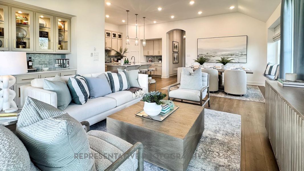 Furnished interior view inside a new home in Riceland: 50ft. lots, Mont Belvieu (Image 10).