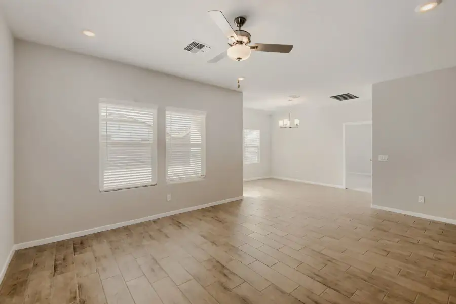 4br New Home in Maricopa, AZ.  - Slide 7