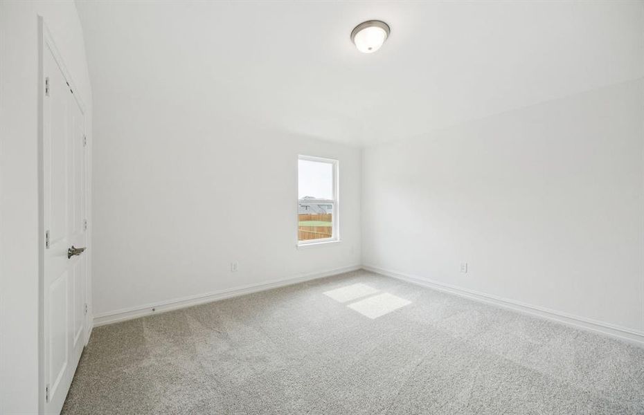 Secondary bedroom Secondary bedroom