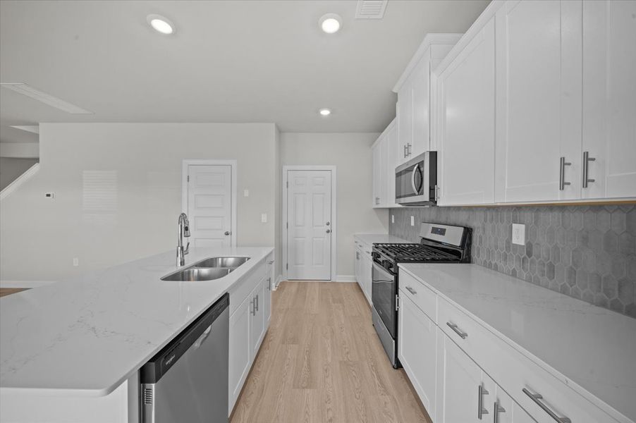 Furnished interior view inside a new home in Village at White Pine, Pendleton (Image 4). Furnished interior view inside a new home in Village at White Pine, Pendleton (Image 4).