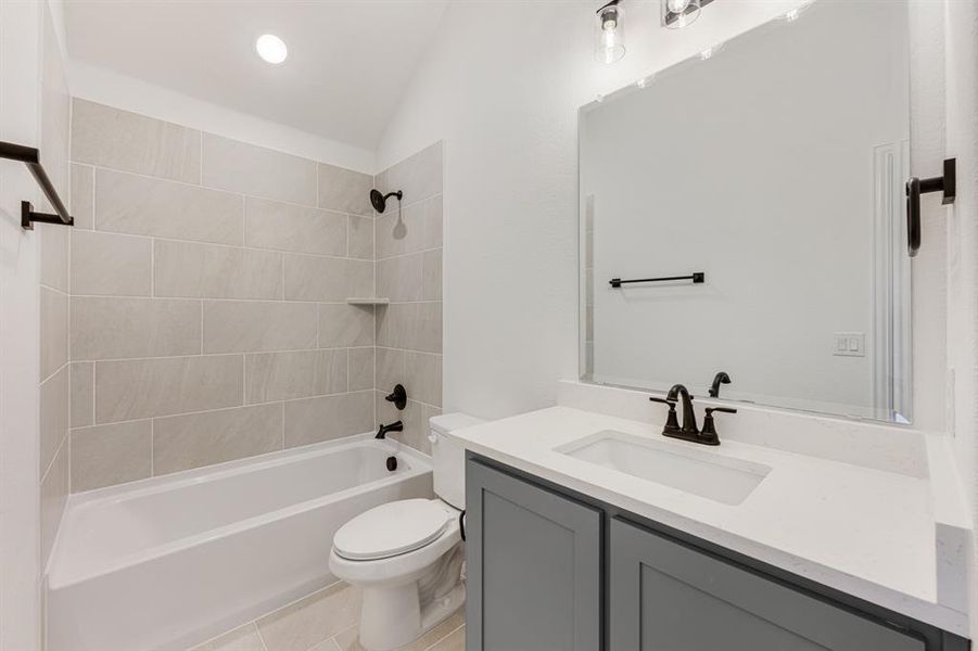 Furnished interior view inside a new home in Trees Farm, DeSoto (Image 4). Furnished interior view inside a new home in Trees Farm, DeSoto (Image 4).