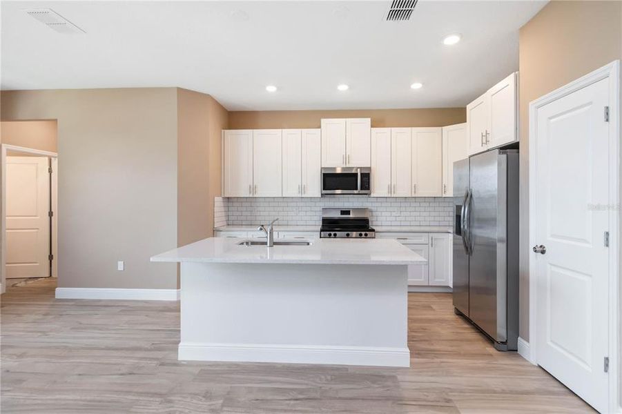 Furnished interior view inside a new home in , Clermont (Image 12).