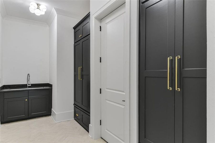 Furnished interior view inside a new home in , Atlanta (Image 7).