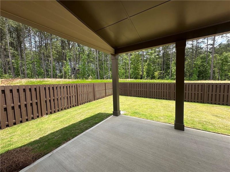 Exterior details and patio area of a home in Kentmere, Auburn (Image 28).