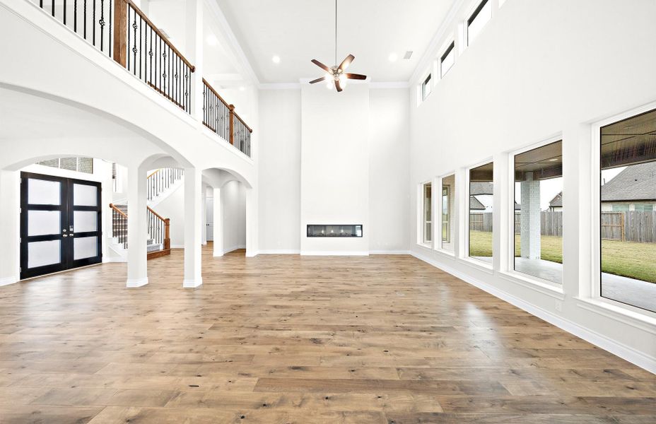 Spacious, unfurnished interior of a new home in Artavia 70′, Conroe (Image 45). Spacious, unfurnished interior of a new home in Artavia 70′, Conroe (Image 45).