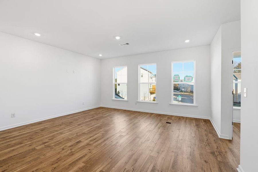 Spacious, unfurnished interior of a new home in Somerset at Veterans Memorial, Mableton (Image 32). Spacious, unfurnished interior of a new home in Somerset at Veterans Memorial, Mableton (Image 32).