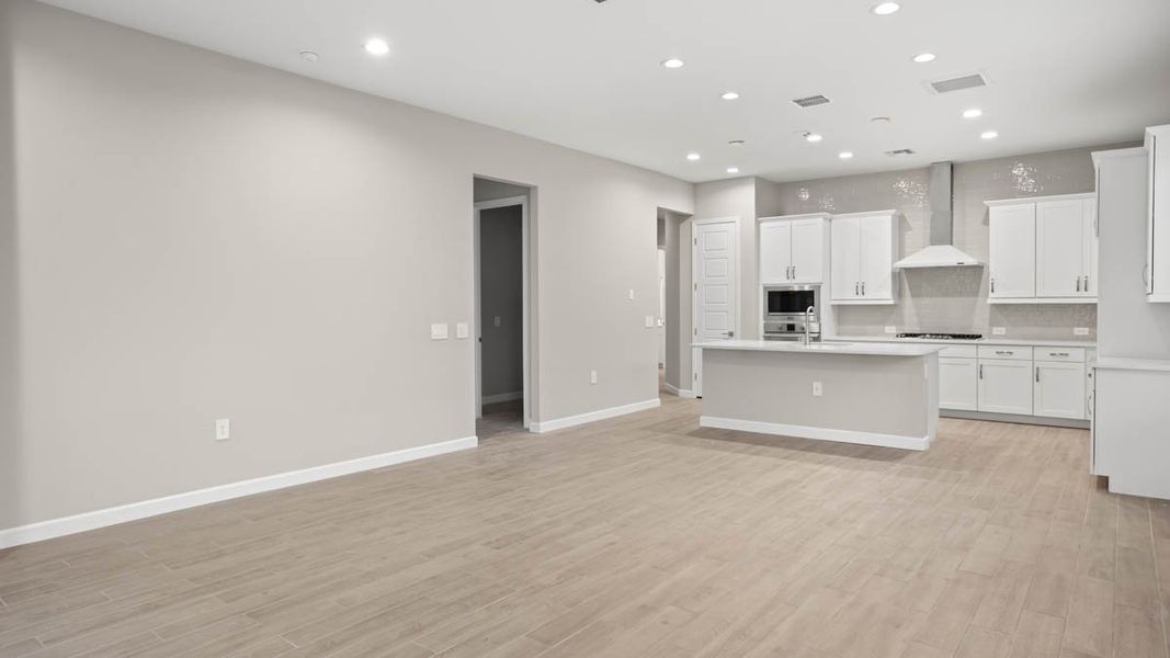 Representative unfurnished interior of a home built from the Palo Verde by D.R. Horton in Apache Farms, Buckeye (Image 26). Representative unfurnished interior of a home built from the Palo Verde by D.R. Horton in Apache Farms, Buckeye (Image 26).