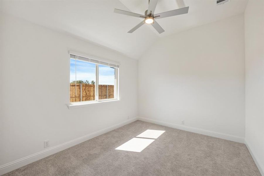 Spacious, unfurnished interior of a new home in East Oak Creek 60-65, Commerce (Image 33).