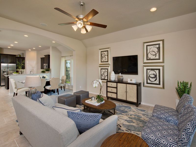 Furnished interior view inside a new home in Lariat 45', Liberty Hill (Image 14).