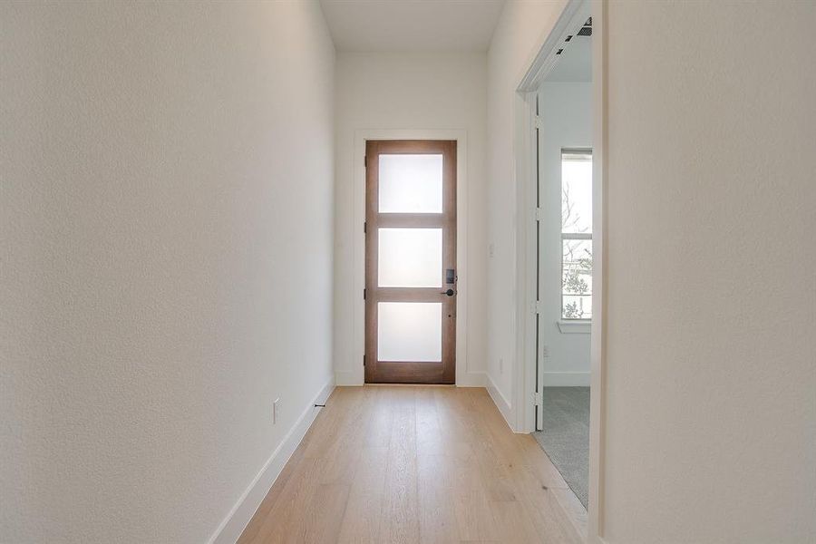 Spacious, unfurnished interior of a new home in Talon Hills, Fort Worth (Image 17).