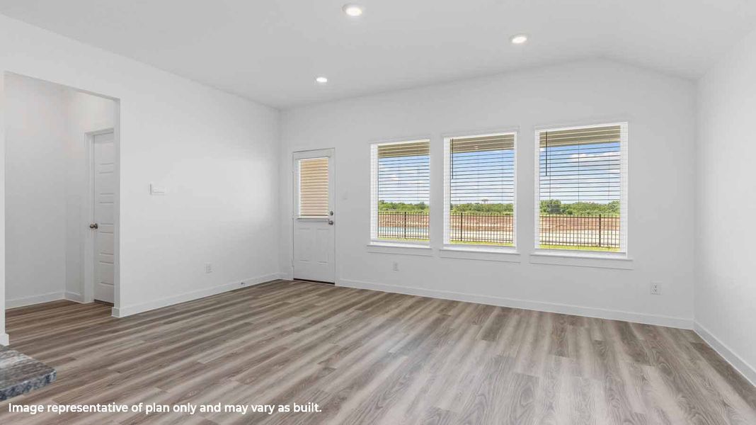 Spacious, unfurnished interior of a new home in Canterra Creek 45' and 50' Homesites, Iowa Colony (Image 10).