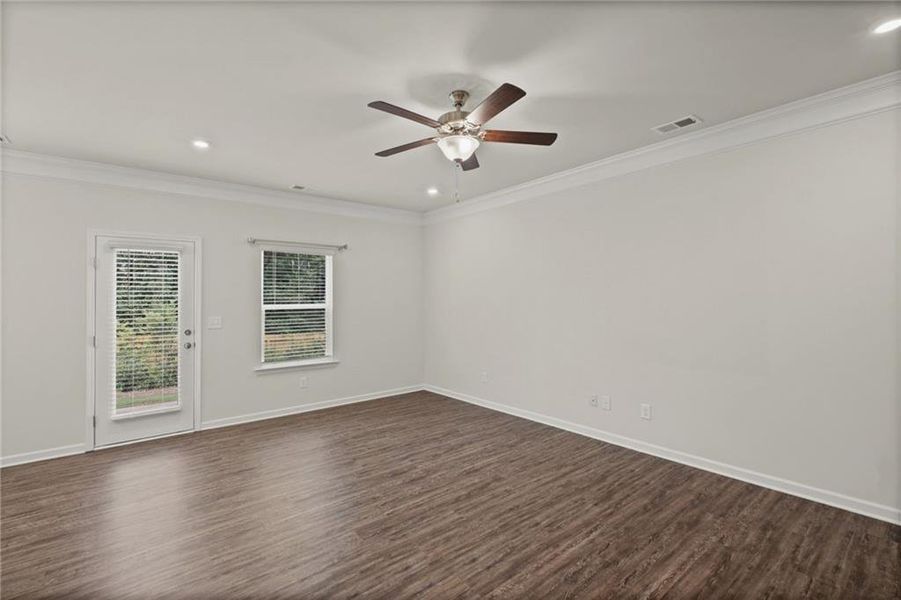 Spacious, unfurnished interior of a new home in , Powder Springs (Image 37).