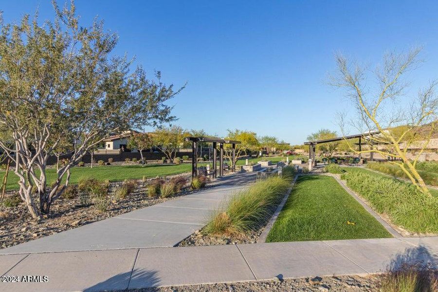 Avance Park 4 - Take In The Beautiful Vi