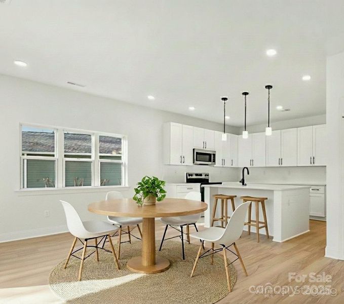 Dining room/kitchen Dining room/kitchen