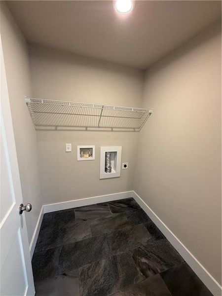 Spacious, unfurnished interior of a new home in , Talking Rock (Image 34).