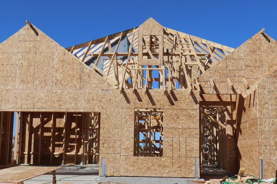 Let us show you how our advanced framing techniques have stood the test of time and allow more insulation for a quieter and more energy efficient home.