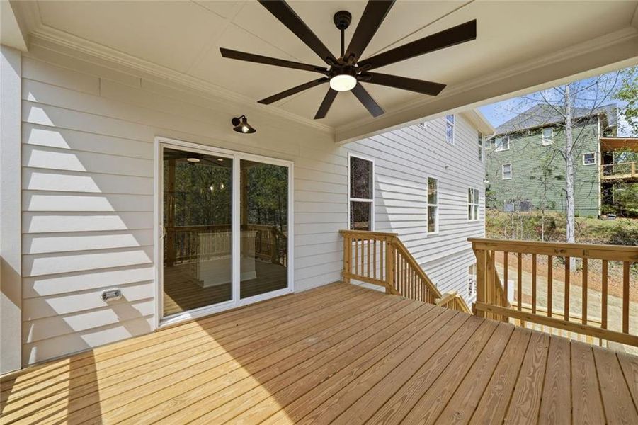 Exterior details and patio area of a home in , Dawsonville (Image 3).