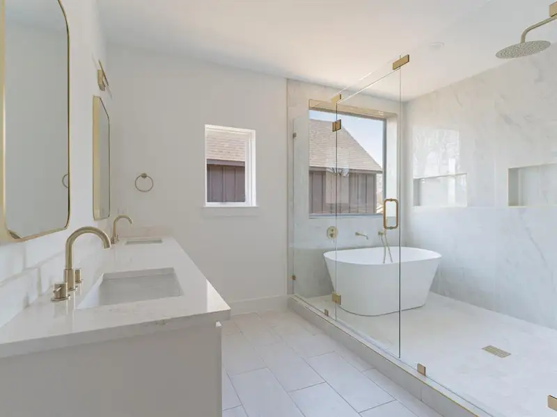 Furnished interior view inside a new home in , Dallas (Image 6).